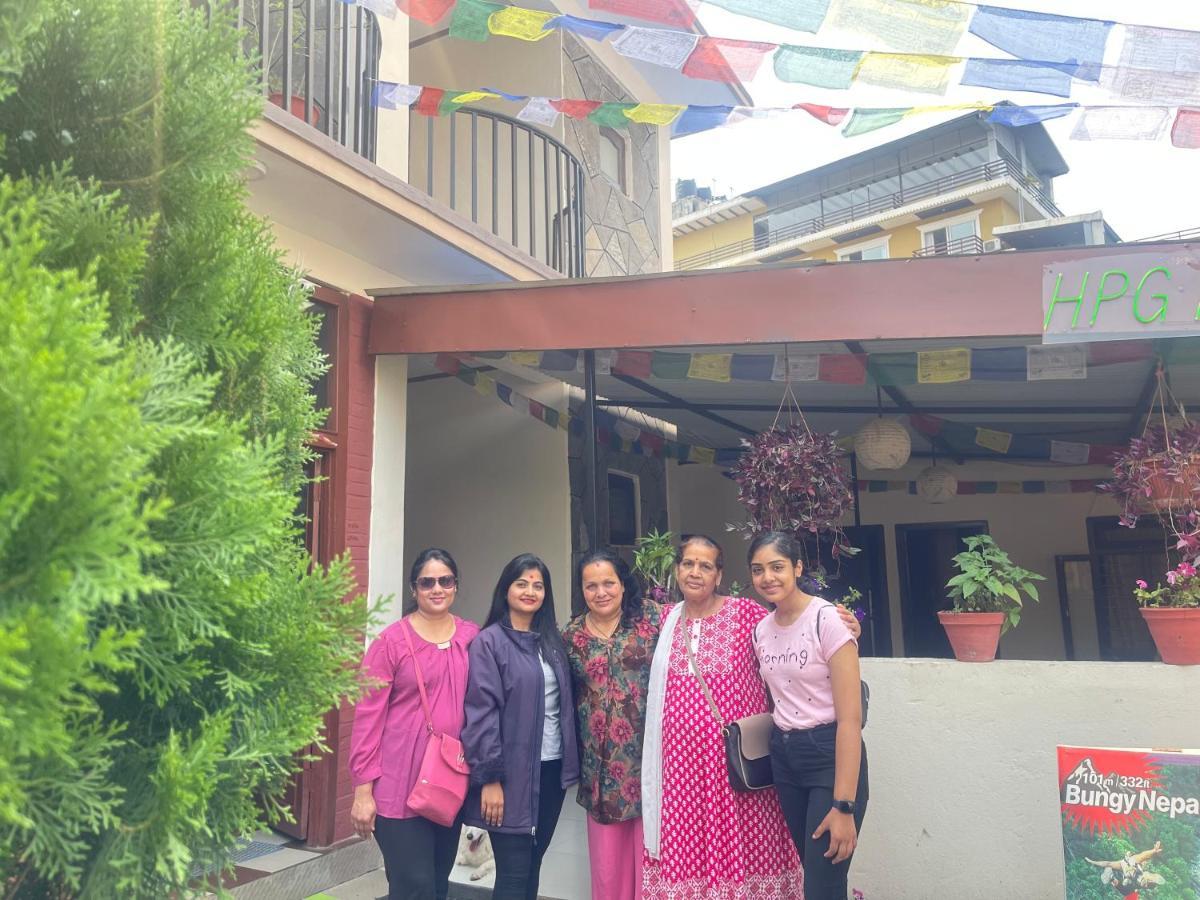 Hotel Peace Ganga Inn Pokhara Exterior foto
